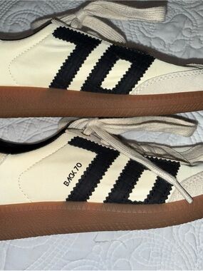 Women's Cream and Black Retro-Style Sneakers